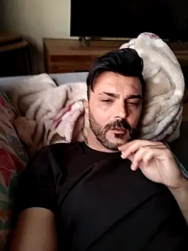 hot man eray online show from April 24, 4:53 pm