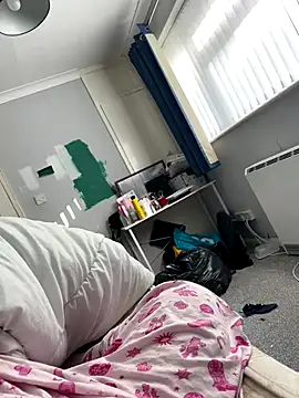 AmberTaylorXxx online show from September 11, 7:41 am