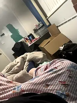 Snapshot of AmberTaylorXxx chatting on December 19, 8:38 pm AmberTaylorXxx online show from December 19, 8:38 pm