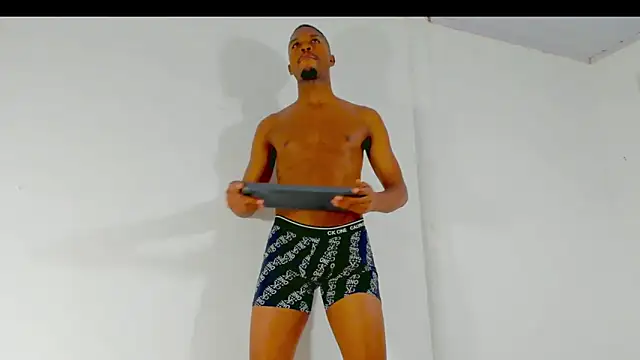 Amir mikelsen online show from February 8, 5:33 am