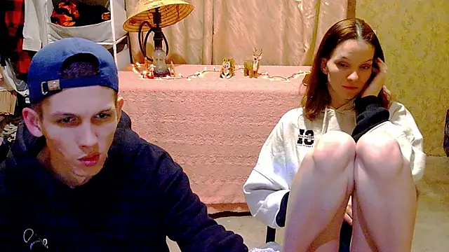 Ivy Lester online show from December 2, 2:42 am