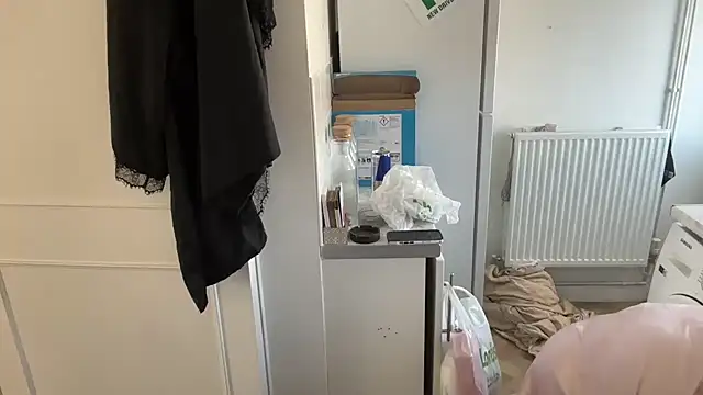 blairbella online show from March 19, 9:06 am