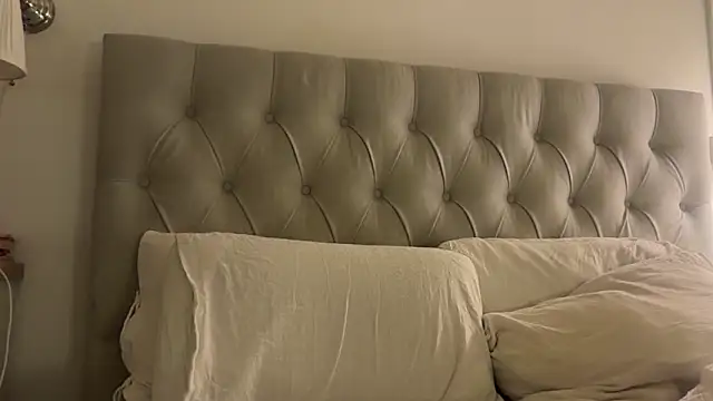 blairbella online show from April 11, 4:39 am