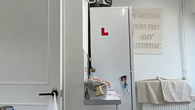 blairbella online show from April 12, 10:53 am