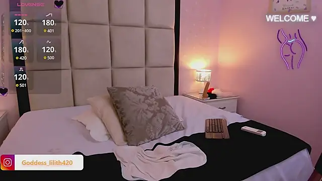 Goddess  Lilith online show from December 23, 9:49 am