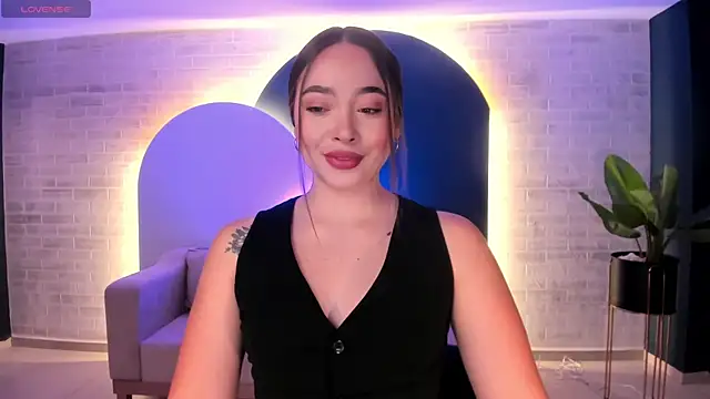 AlinaKravitz online show from February 13, 12:01 pm