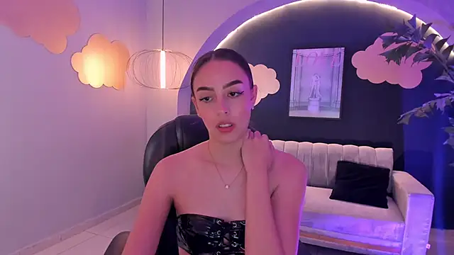 Snapshot of KaiaFerreira chatting on March 6, 6:05 pm KaiaFerreira online show from March 6, 6:05 pm