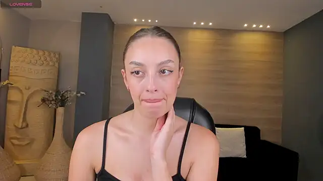 Snapshot of KaiaFerreira chatting on November 12, 7:35 pm KaiaFerreira online show from November 12, 7:35 pm