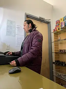 jr91esl online show from February 20, 4:14 pm