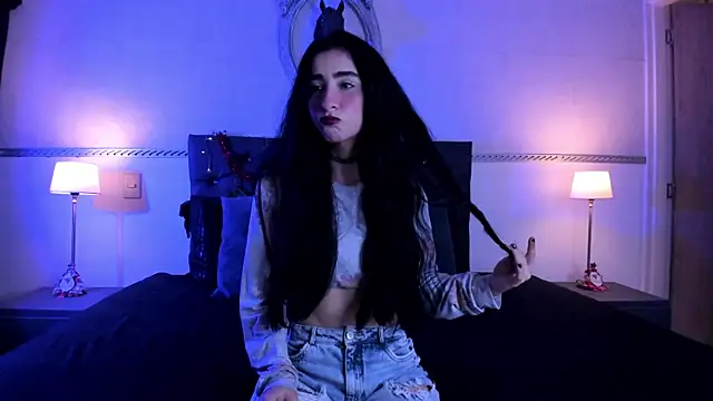 RomeroMoon online show from December 23, 1:24 pm