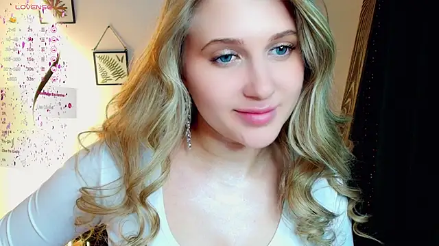 Snapshot of Evacadooo chatting on January 29, 12:13 pm Evacadooo online show from January 29, 12:13 pm