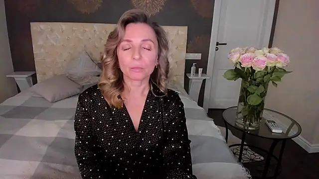 AllisonWilliams online show from October 7, 5:54 pm