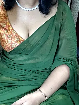 Snapshot of indian_anu_mallu chatting on March 16, 5:36 am indian anu mallu online show from March 16, 5:36 am