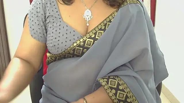 Snapshot of indian_anu_mallu chatting on September 19, 7:10 am indian anu mallu online show from September 19, 7:10 am