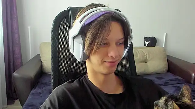 Ostin meow online show from November 14, 6:34 am