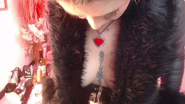 scarleth blue online show from November 15, 3:04 am