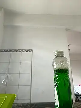 Snapshot of Macadiez10 chatting on November 5, 3:45 pm Macadiez10 online show from November 5, 3:45 pm