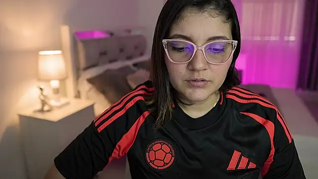 Camilaa bueno online show from December 21, 8:54 pm