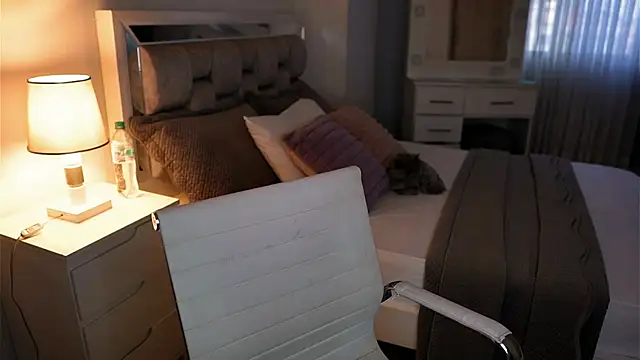 Camilaa bueno online show from October 14, 10:21 pm