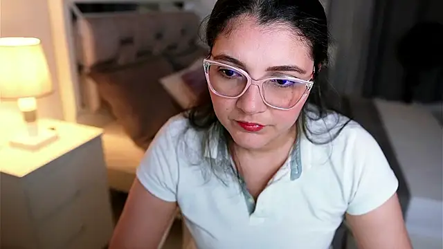 Camilaa bueno online show from March 1, 11:07 pm