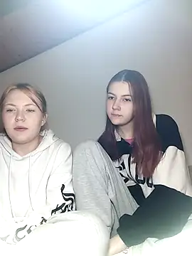 ella grays online show from March 19, 6:23 pm