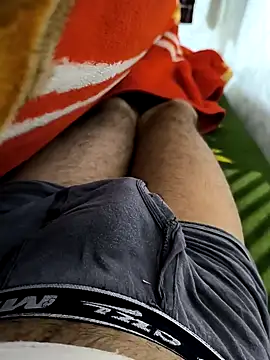 Snapshot of faaseel chatting on February 11, 6:11 pm faaseel online show from February 11, 6:11 pm