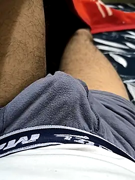 Snapshot of faaseel chatting on February 18, 3:53 am faaseel online show from February 18, 3:53 am