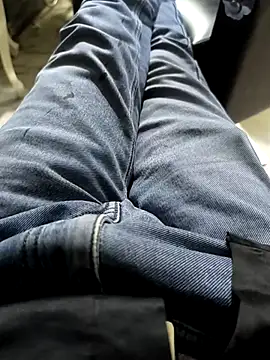 Snapshot of faaseel chatting on March 9, 11:25 am faaseel online show from March 9, 11:25 am