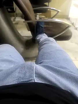 Snapshot of faaseel chatting on March 12, 10:05 am faaseel online show from March 12, 10:05 am