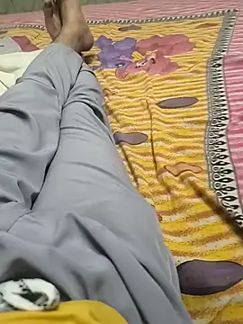 Snapshot of faaseel chatting on October 17, 5:37 pm faaseel online show from October 17, 5:37 pm