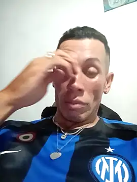 Snapshot of FlacoDani chatting on March 1, 2:35 am FlacoDani online show from March 1, 2:35 am