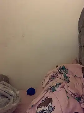 Snapshot of UKJuicyPrincess chatting on October 28, 7:27 pm UKJuicyPrincess online show from October 28, 7:27 pm