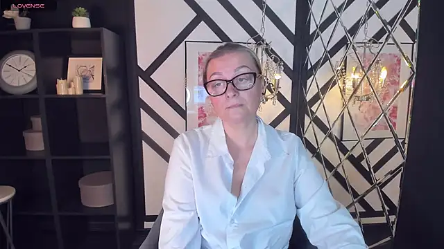 Snapshot of AlexandraKind chatting on February 11, 7:48 pm AlexandraKind online show from February 11, 7:48 pm