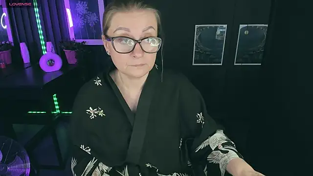 Snapshot of AlexandraKind chatting on February 28, 7:56 pm AlexandraKind online show from February 28, 7:56 pm