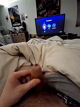 stev3w online show from March 21, 9:01 pm