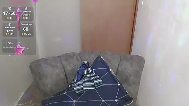 Snapshot of tanjiro_cute chatting on December 21, 6:09 am tanjiro cute online show from December 21, 6:09 am