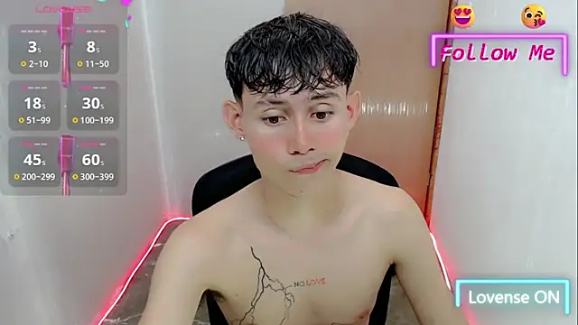 Snapshot of tanjiro_cute chatting on January 11, 3:34 am tanjiro cute online show from January 11, 3:34 am