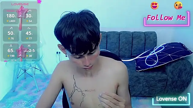 Snapshot of tanjiro_cute chatting on January 28, 7:11 am tanjiro cute online show from January 28, 7:11 am