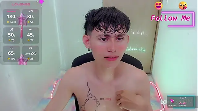 Snapshot of tanjiro_cute chatting on January 31, 4:03 am tanjiro cute online show from January 31, 4:03 am