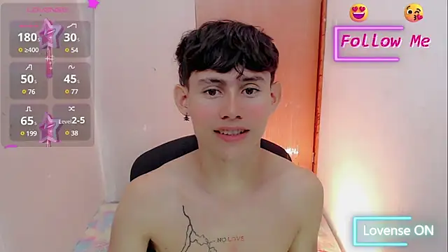 Snapshot of tanjiro_cute chatting on February 9, 5:29 am tanjiro cute online show from February 9, 5:29 am