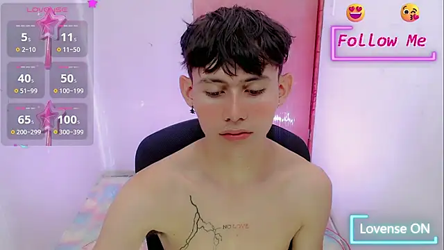 Snapshot of tanjiro_cute chatting on February 10, 2:41 am tanjiro cute online show from February 10, 2:41 am