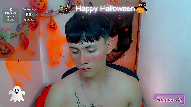 Snapshot of tanjiro_cute chatting on November 2, 9:22 am tanjiro cute online show from November 2, 9:22 am