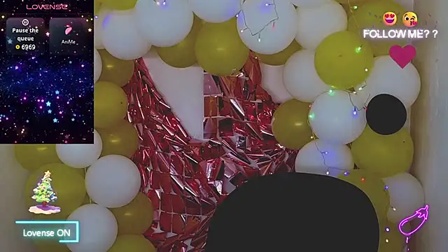 Snapshot of tanjiro_cute chatting on December 19, 8:27 pm tanjiro cute online show from December 19, 8:27 pm