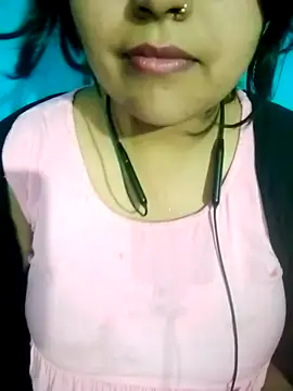 Snapshot of Love-Veronica chatting on April 29, 1:26 pm Love-Veronica online show from April 29, 1:26 pm