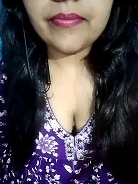 Snapshot of Love-Veronica chatting on April 30, 6:14 pm Love-Veronica online show from April 30, 6:14 pm