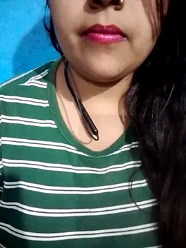 Snapshot of Love-Veronica chatting on May 5, 1:52 pm Love-Veronica online show from May 5, 1:52 pm