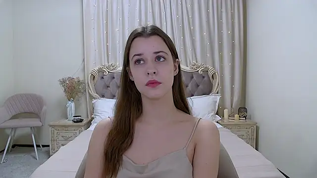 Snapshot of AgataAisitt chatting on February 2, 10:02 am AgataAisitt online show from February 2, 10:02 am