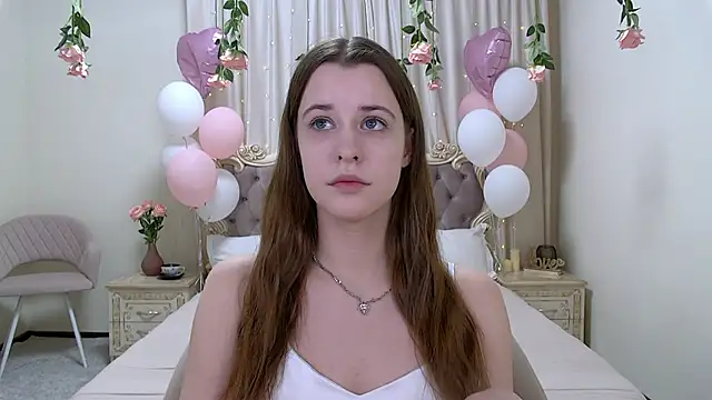 Snapshot of AgataAisitt chatting on March 3, 9:26 pm AgataAisitt online show from March 3, 9:26 pm