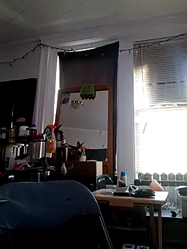 ChuckyyDee online show from April 9, 1:38 pm