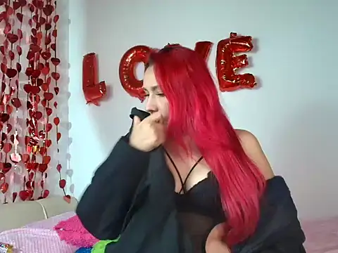 Carol love0411 online show from March 7, 1:53 am